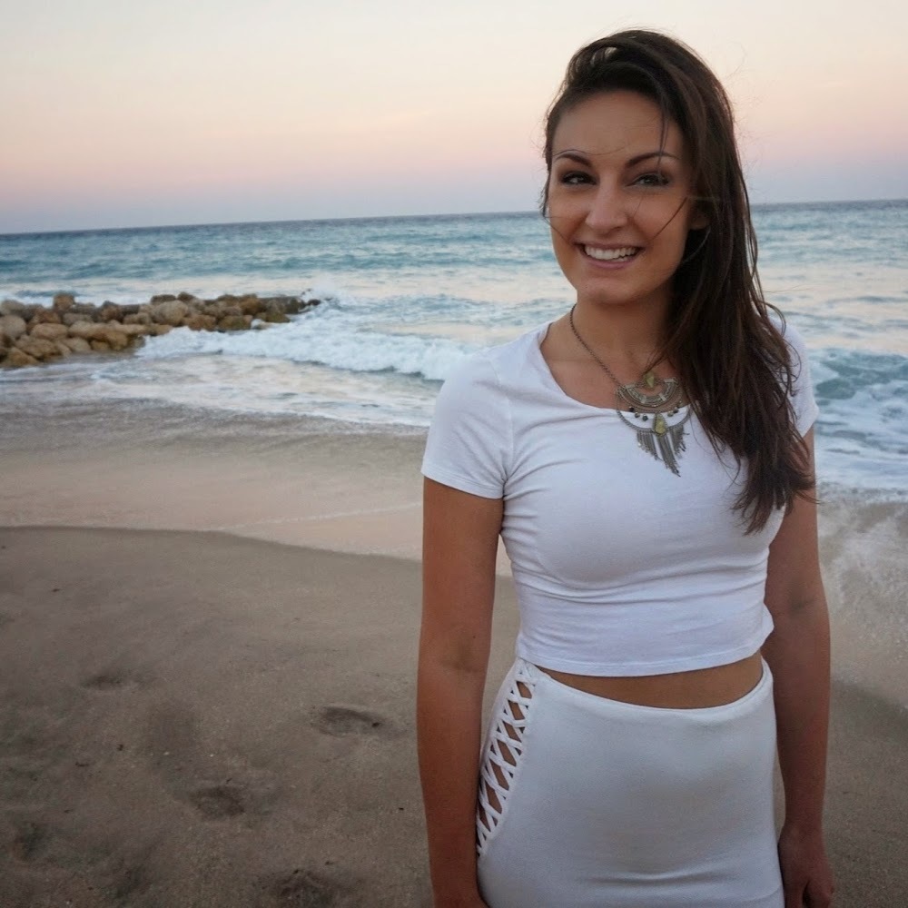 Meet your Posher, Taryn